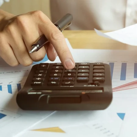 Calcolatore SureBet: Cos’è, Come Funziona, Come Usarlo
