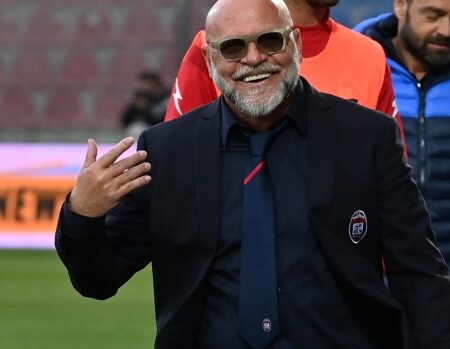 Cosmi: "Napoli squadra da battere. Nessuno come il Bologna due anni fa"
