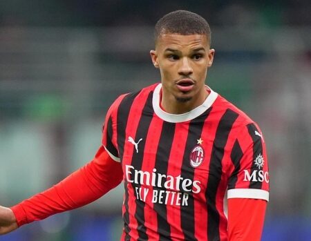 Il Newcastle offre 30 milioni per Thiaw, ma il Milan lo vuole tenere