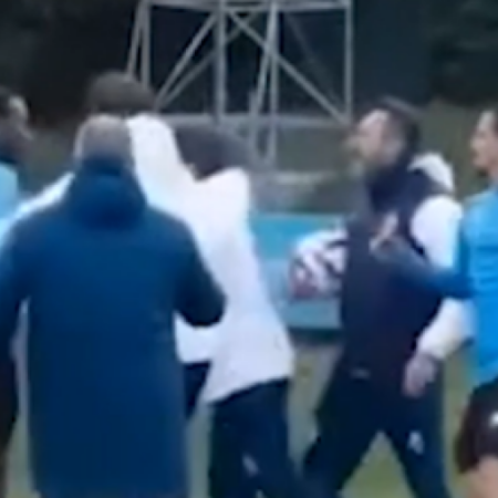 De Zerbi a muso duro con Kone (ora al Sassuolo): "Vai a farti la doccia, chiama il tuo agente!"