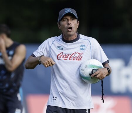 Conte: "Napoli cantiere aperto, il mercato non è ancora finito. Che sorpresa De Bruyne"