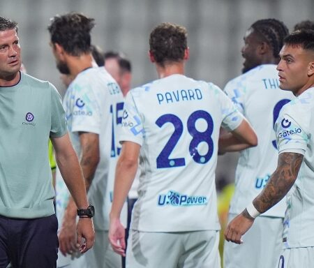 Amnesie, buchi e un'età media troppo alta: Inter, hai un problema dietro. Più che davanti…