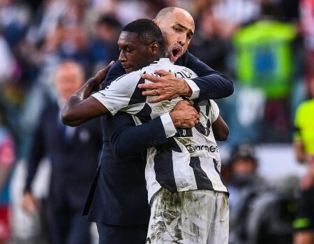 Costa quanto Koopmeiners, solo Vlahovic guadagna più di lui: Juve, ma davvero Kolo Muani vale tanto?