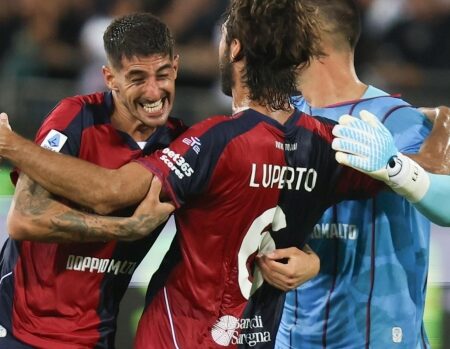 Cagliari in scioltezza nel test col Buddussò. Facile 8-0, a segno anche Belotti