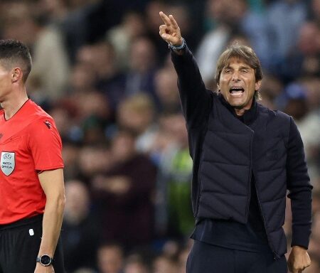 Conte: "Senza quel rosso ce la saremmo giocata. De Bruyne? A volte il diavolo ci mette la coda"