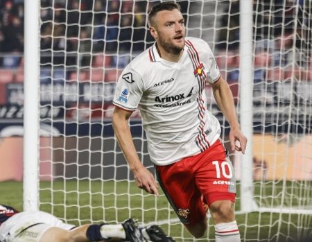 Cremonese-Lecce: sfida cruciale per la salvezza alle 12.30