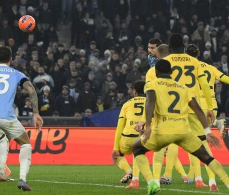 Controversia sul corner del gol di Zaccagni: le proteste del Milan