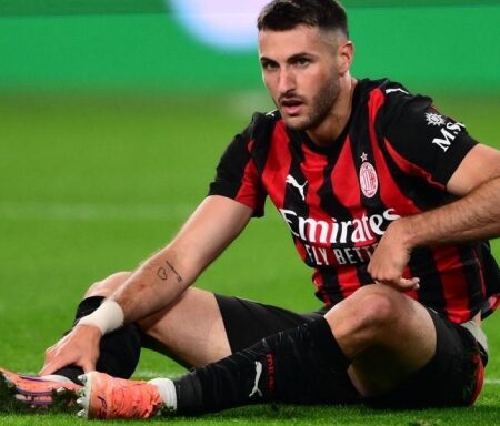 Milan, Gimenez operato: assente per sei settimane e cerca una nuova squadra