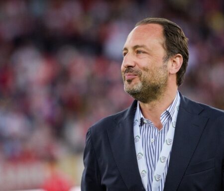 Cessione del Bari: De Laurentiis annuncia trattative in corso