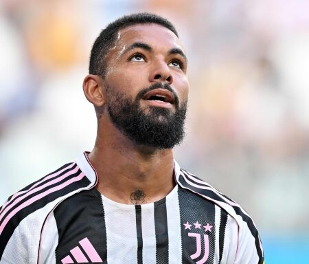 Douglas Luiz all’Aston Villa: Juventus spera in un futuro trasferimento