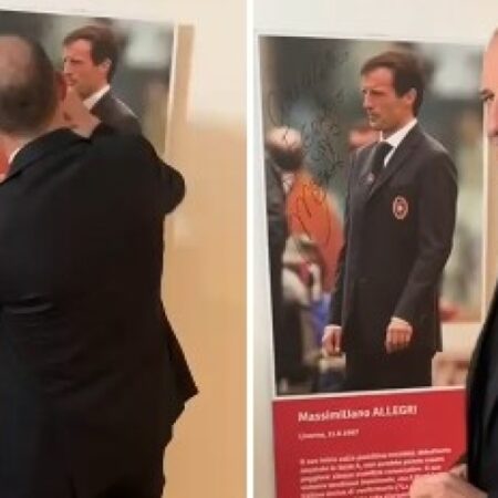 Allegri omaggia il Cagliari: dedica nel museo del club