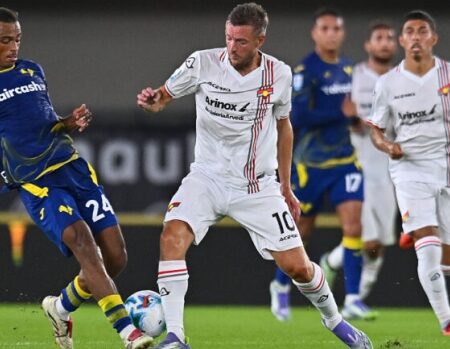 Cremonese e Verona in cerca di riscatto nella sfida salvezza