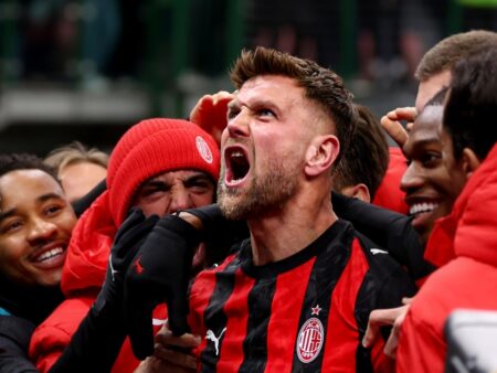 Füllkrug in forma, ma furto in hotel crea preoccupazione