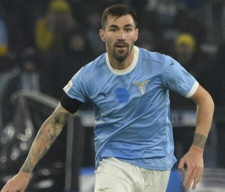 Romagnoli in crisi: salta gli allenamenti, ma la Lazio resiste