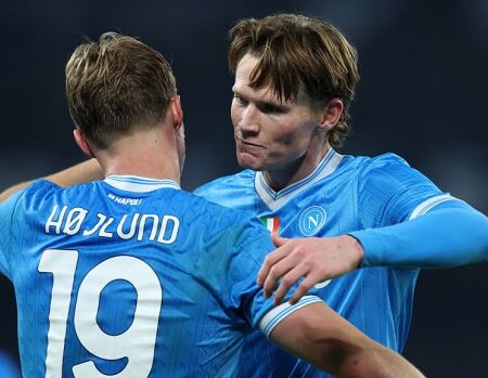 Napoli affronta il Chelsea: una notte decisiva per i playoff