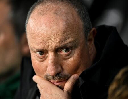 Benitez: “Felice di affrontare la Roma, in passato ero vicino a loro”