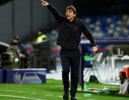 Conte: Napoli competitivo col Chelsea, ma i calendari penalizzano