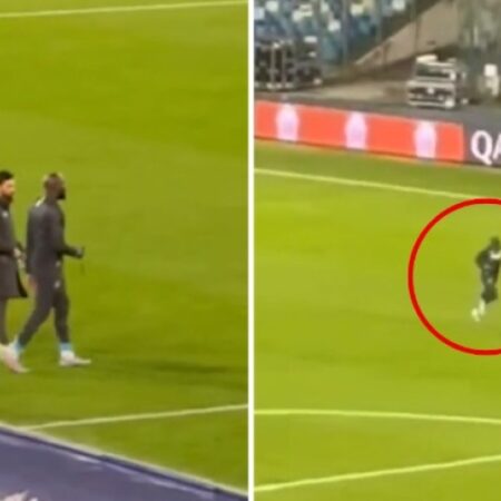 Lukaku bersagliato dai tifosi del Chelsea dopo l’eliminazione del Napoli