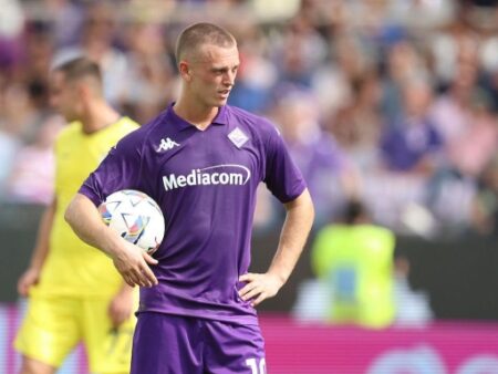 Infortunio per Gudmundsson: esce zoppicante contro il Torino