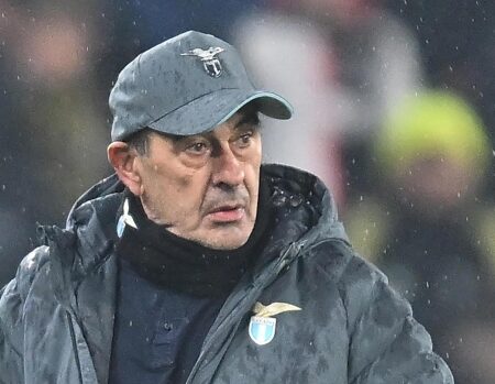 Sarri: “Occasioni perse, ma la squadra non si arrende”