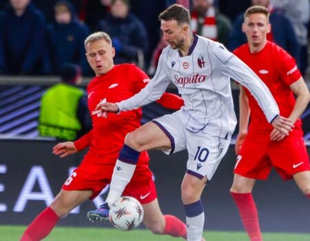 Pagelle Brann-Bologna: Bernardeschi conquista il 7, Dallinga delude