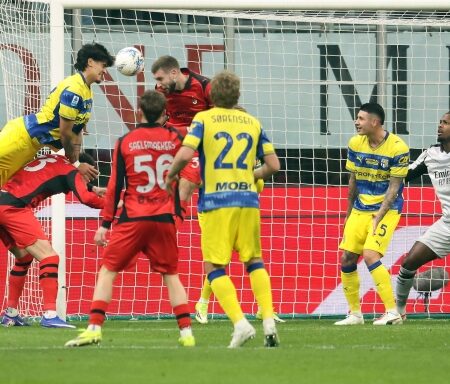 Arbitri in discussione: gol regolare per Milan e errore per Napoli