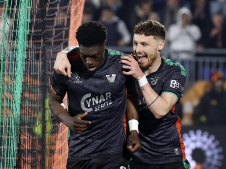 Serie B: Venezia in testa con 7,5, Bari in crisi con un deludente 4