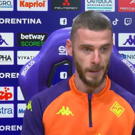 De Gea critica i giovani calciatori: “Meno rispetto e troppi telefoni”