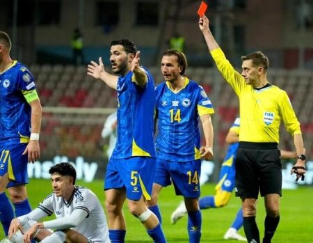 Espulsione di Bastoni condanna l’Italia contro la Bosnia