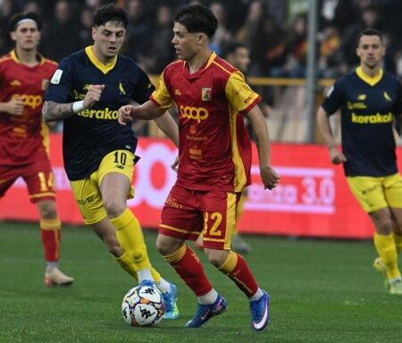 Catanzaro e Modena si dividono la posta: 2-2 al 95′