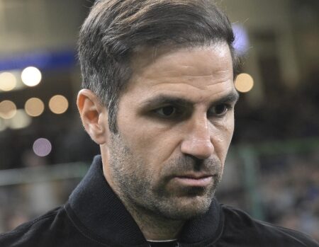 Fabregas elogia l’Inter: “Chivu sempre competitivo con la sua rosa”