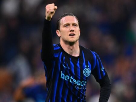 Inter, Coppa Italia: Sucic in vantaggio su Mkhitaryan, Zielinski in regia
