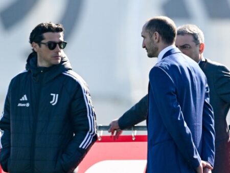 Juve, tensione alla Continassa: dirigenza con Spalletti dopo la sconfitta